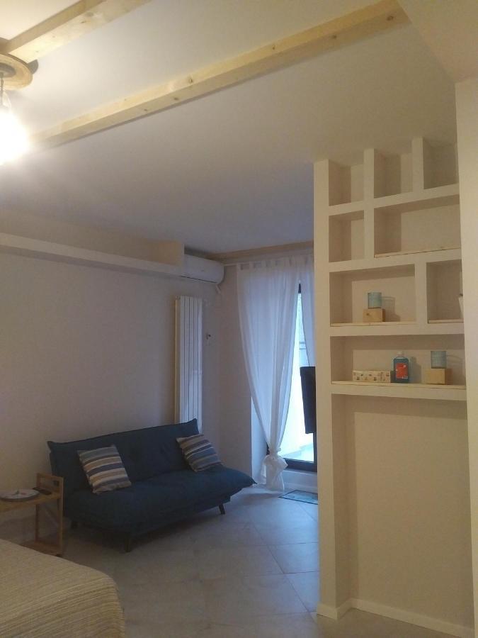 Marina Central Sunshine Studio Apartman Bukarest Kültér fotó